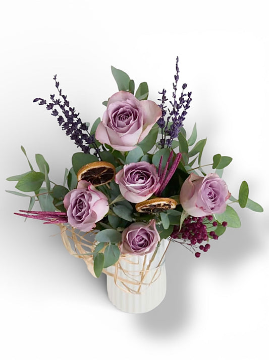 Polimer Vazoda 5'Li Lila Gül Aranjmanı